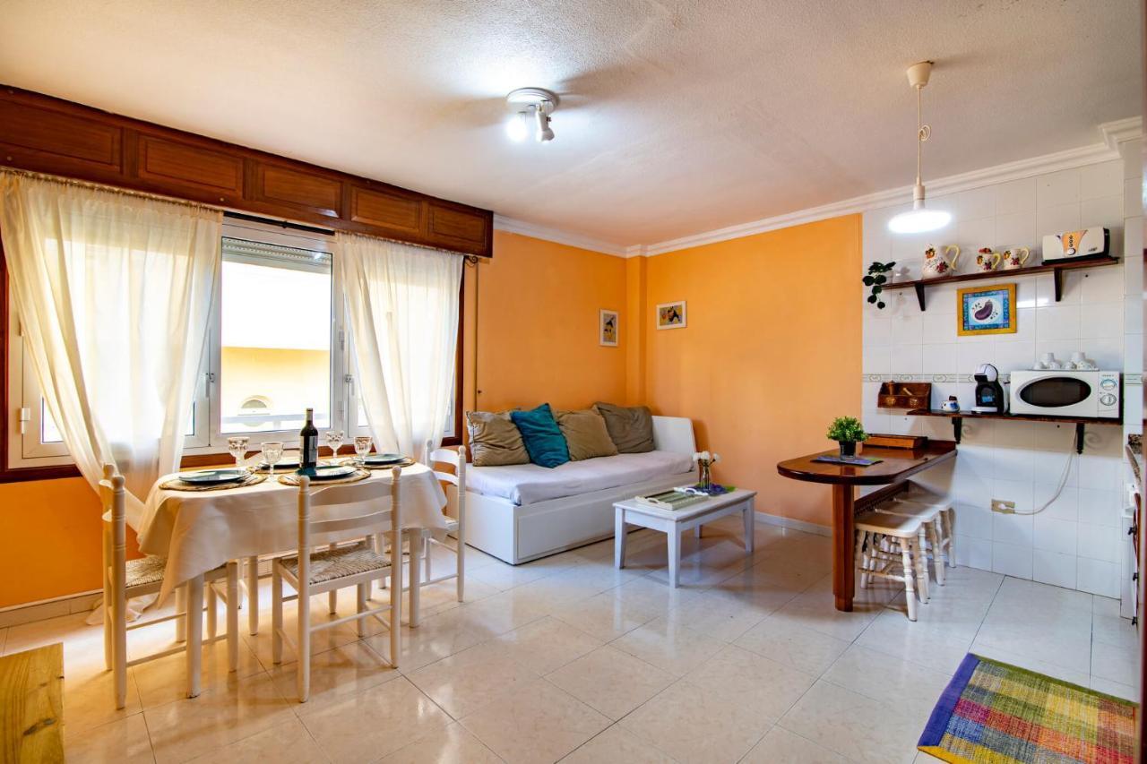 Alquilaencanarias-Medano Tio Claudio Beachfront El Médano Exterior foto